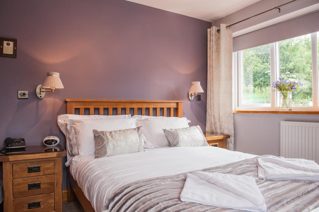 The Little Crown Inn Pontypool Rom bilde